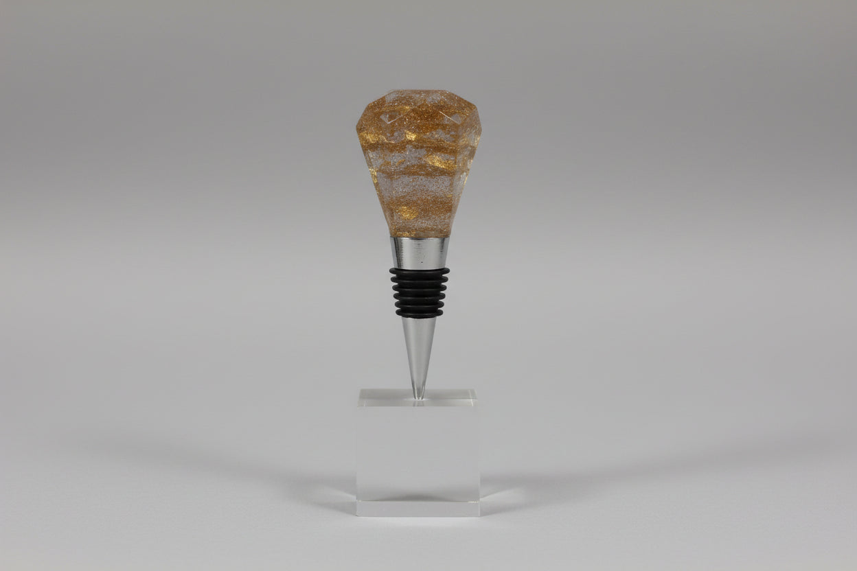 Signature Wine Bottle Stopper | Leak-Proof Preservation